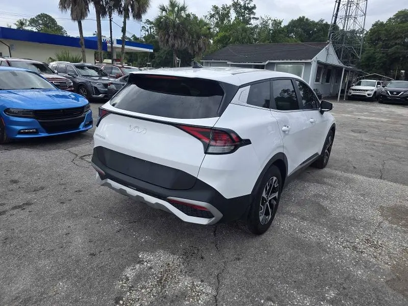 2023 KIA SPORTAGE EX  