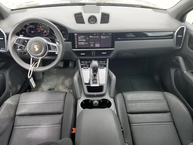 2021 PORSCHE CAYENNE   