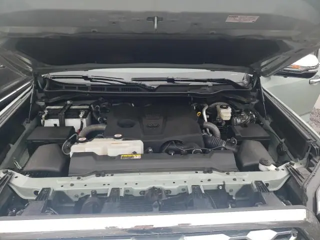 2024 TOYOTA TUNDRA CREWMAX LIMITED  