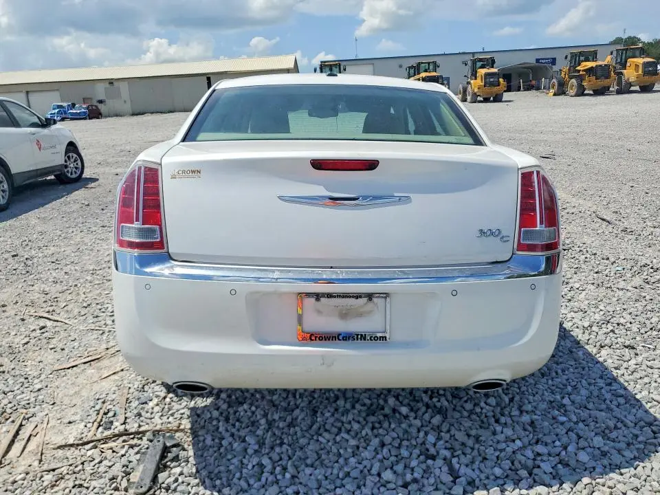 2011 CHRYSLER 300C   