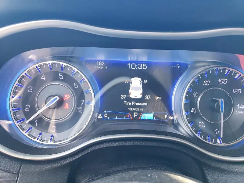 2016 CHRYSLER 300 LIMITED  