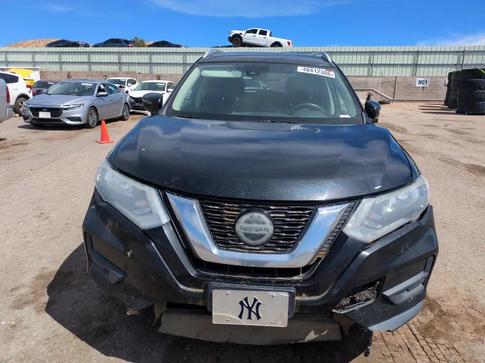 2019 NISSAN ROGUE SV  