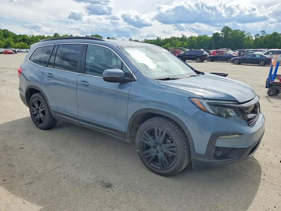 2022 HONDA PILOT SE  