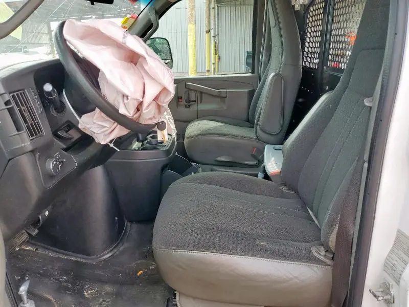 2019 CHEVROLET EXPRESS G2500