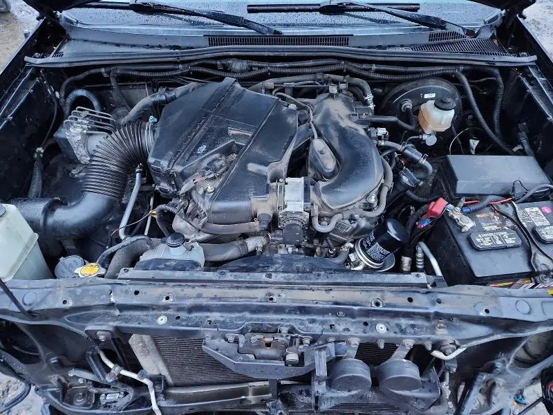 2011 TOYOTA TACOMA V6  