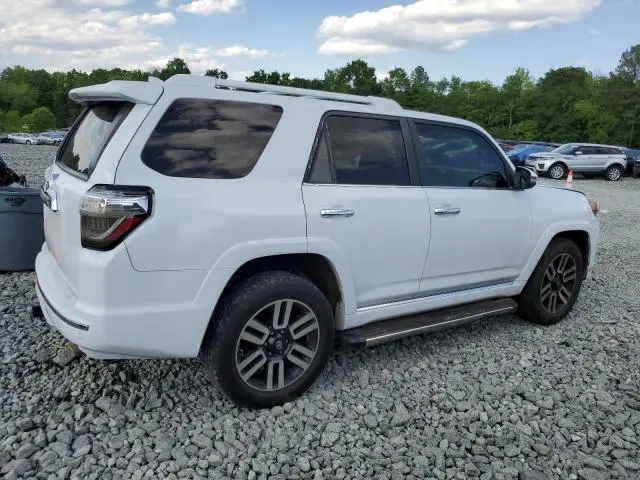 2018 TOYOTA 4RUNNER SR5/SR5 PREMIUM  
