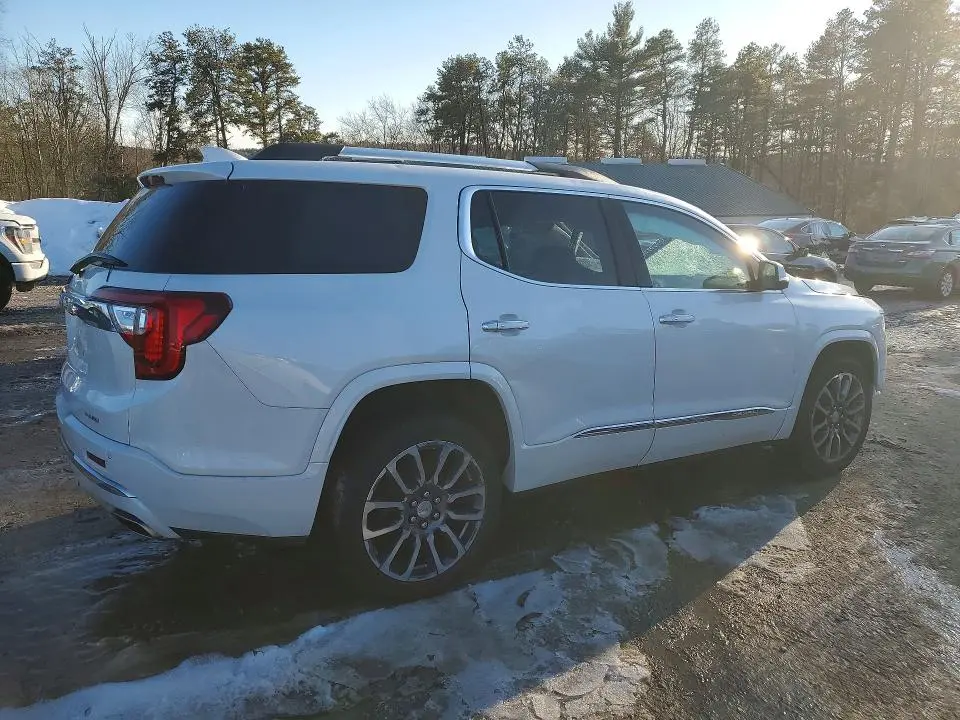 2020 GMC ACADIA DENALI  