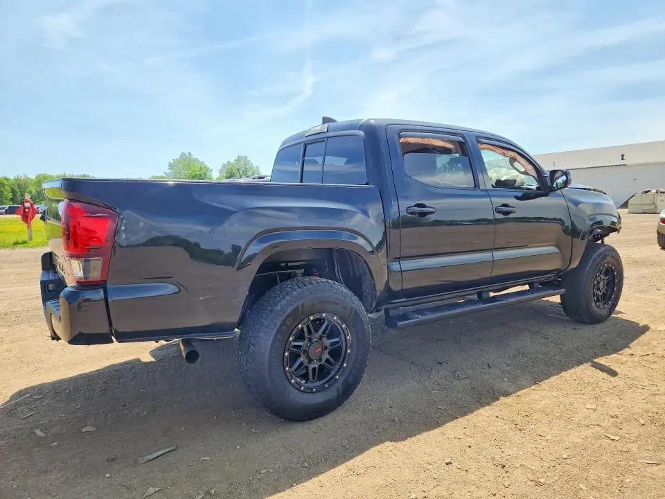 2020 TOYOTA TACOMA SR V6  