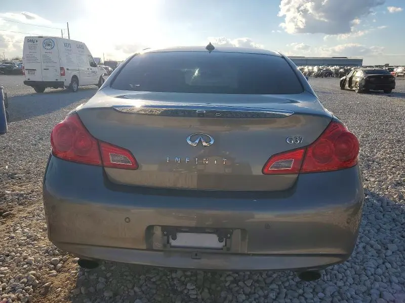 2011 INFINITI G37 BASE  