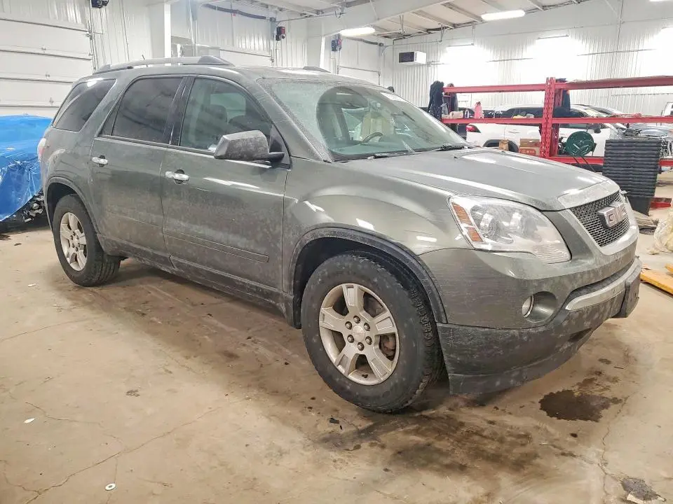 2011 GMC ACADIA SLE  