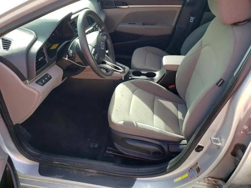 2020 HYUNDAI ELANTRA SEL  