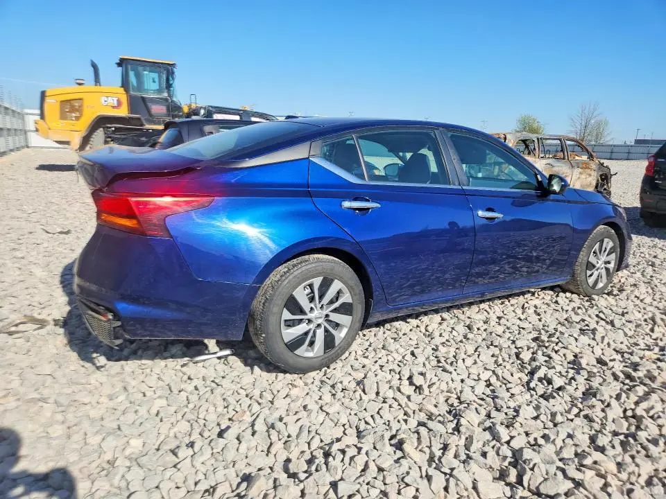 2019 NISSAN ALTIMA S  