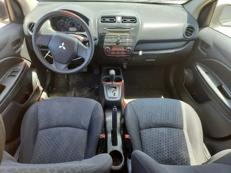 2015 MITSUBISHI MIRAGE DE  
