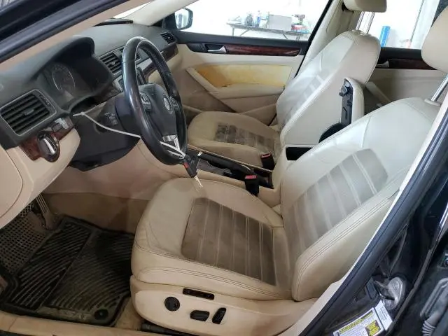 2013 VOLKSWAGEN PASSAT SEL  