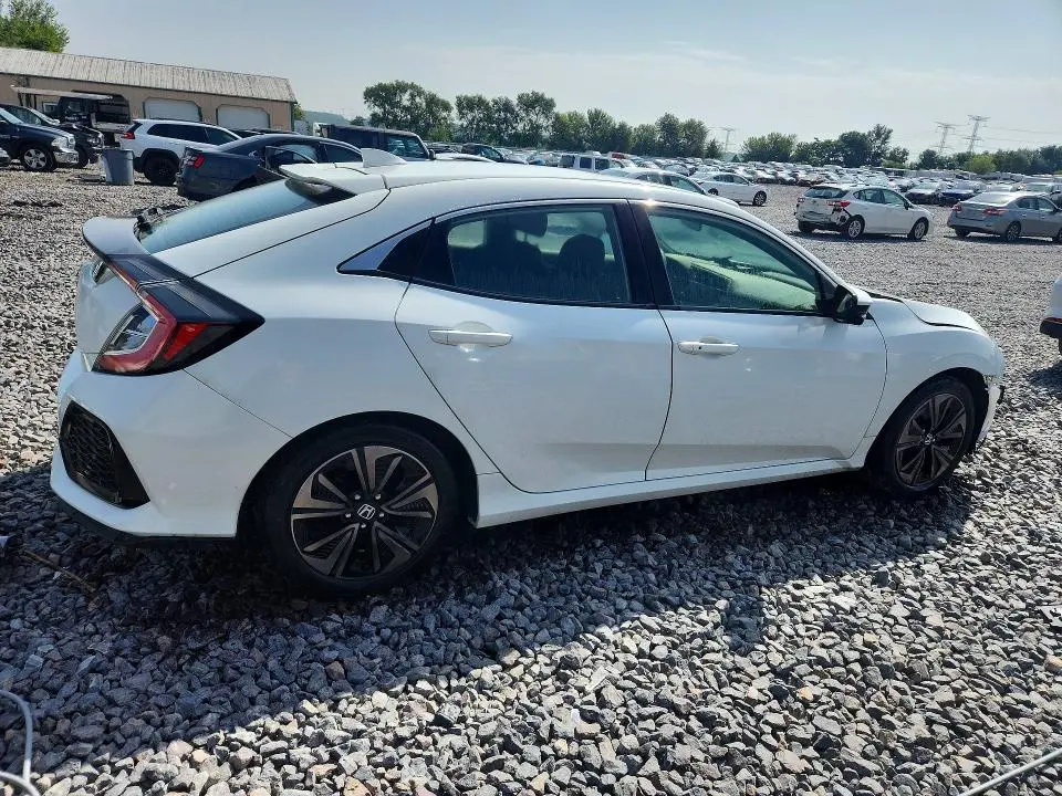 2017 HONDA CIVIC EX  