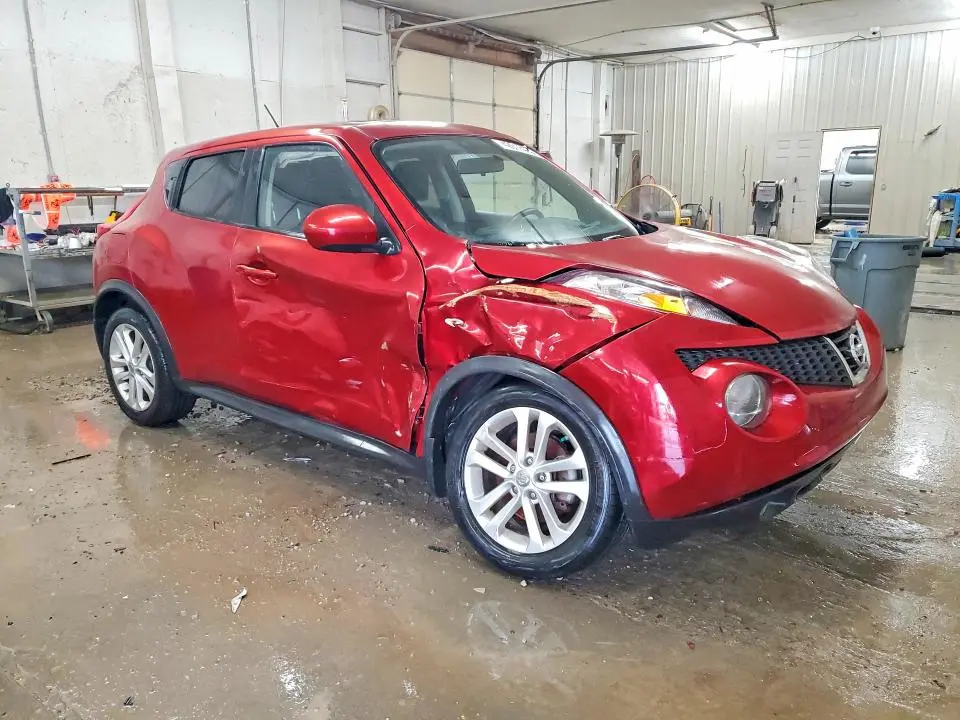 2014 NISSAN JUKE SL  