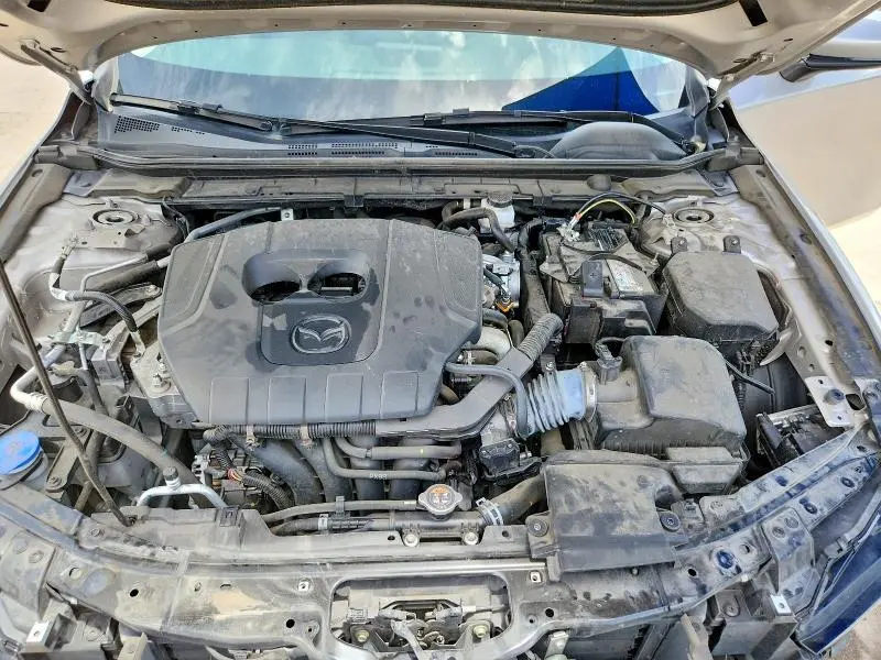 2024 MAZDA 3 PREFERRED  
