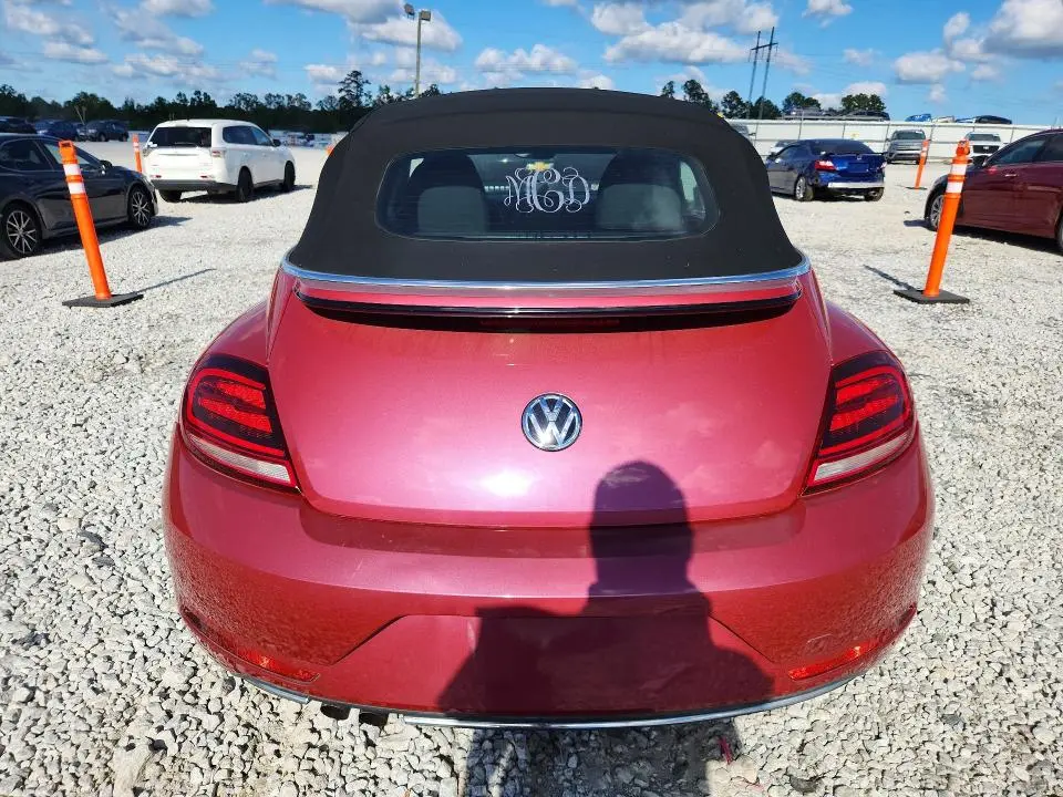 2017 VOLKSWAGEN BEETLE S/SE  