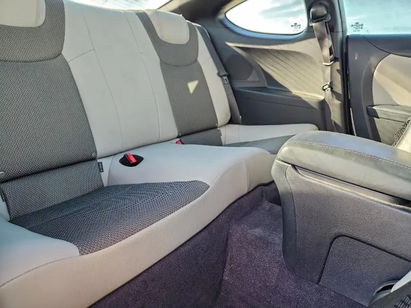 2013 HYUNDAI GENESIS COUPE 2.0T  