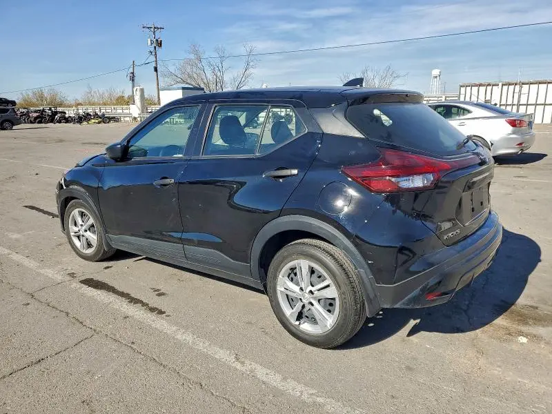 2024 NISSAN KICKS S  