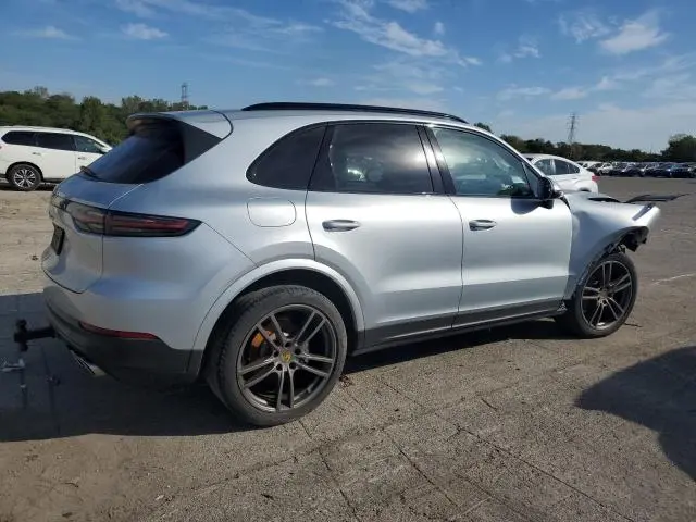 2019 PORSCHE CAYENNE S  