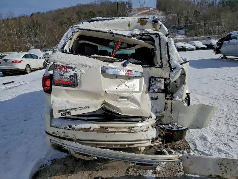 2015 GMC ACADIA DENALI  