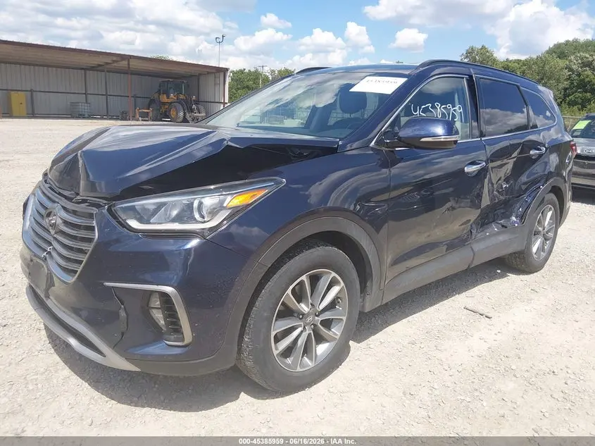 2018 HYUNDAI SANTA FE SE