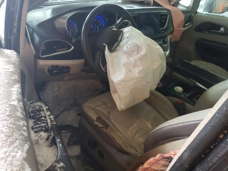 2017 CHRYSLER PACIFICA TOURING L  