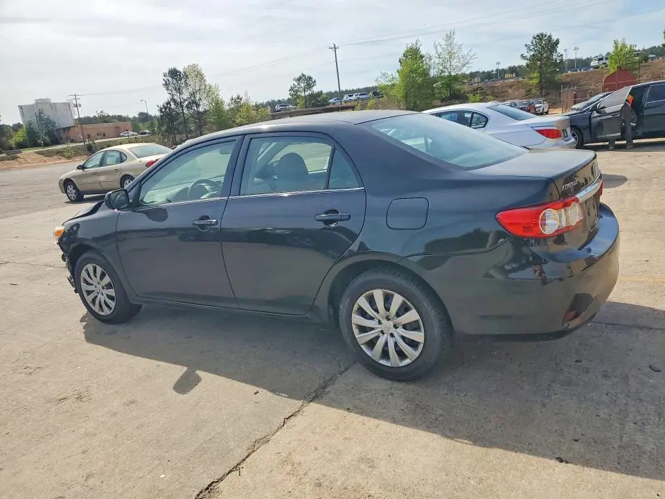 2013 TOYOTA COROLLA LE  