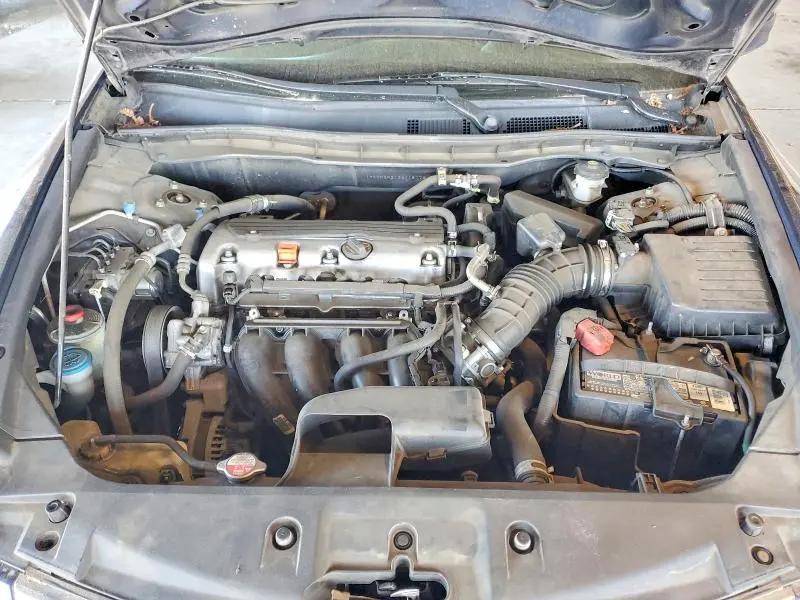2011 HONDA ACCORD LX  