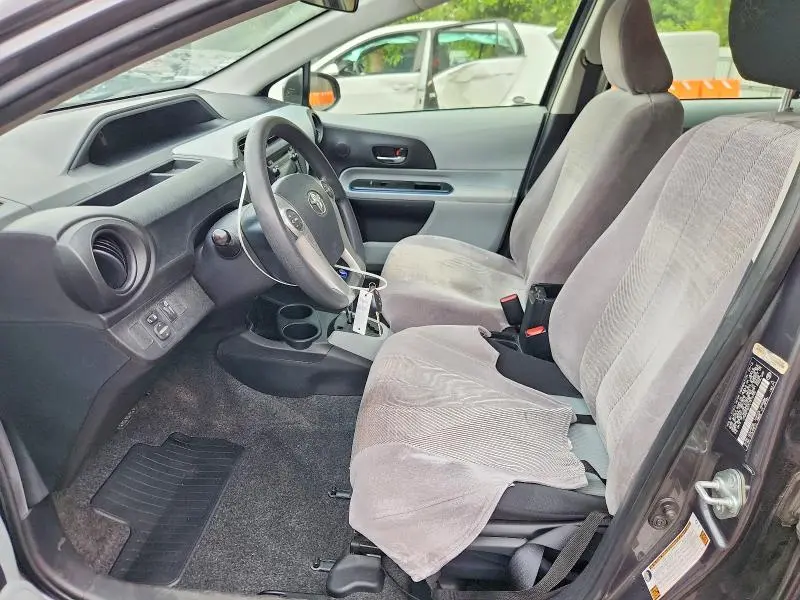 2012 TOYOTA PRIUS C TWO  
