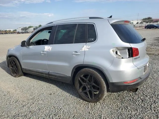 2013 VOLKSWAGEN TIGUAN S  