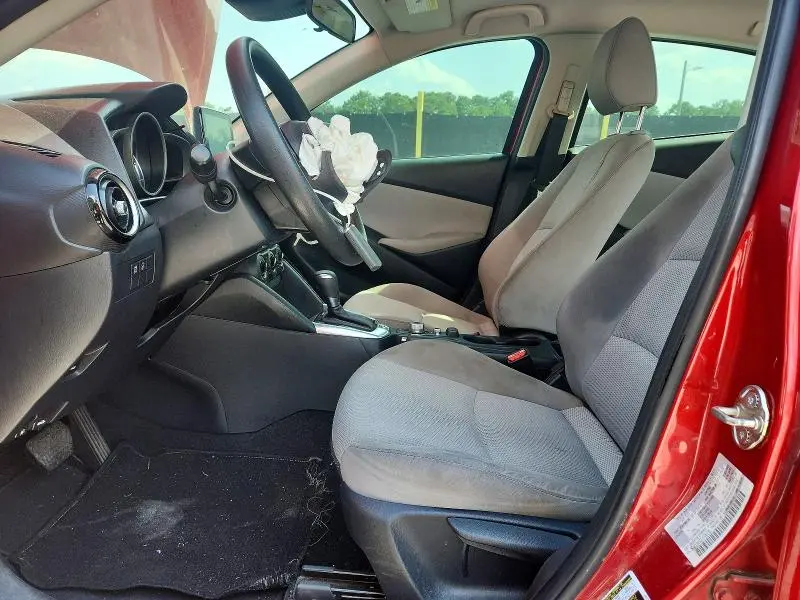 2020 TOYOTA YARIS LE  