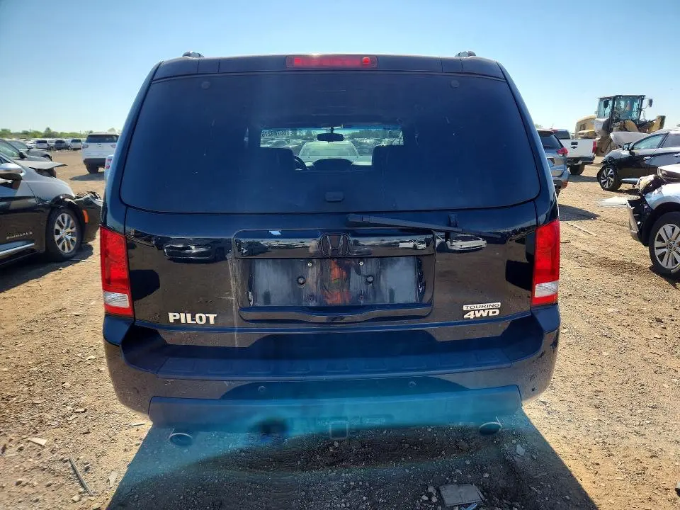 2011 HONDA PILOT TOURING  