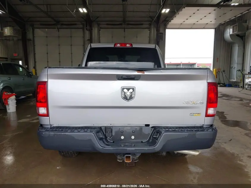 2019 RAM 1500 CLASSIC TRADESMAN  4X4 6'4 BOX