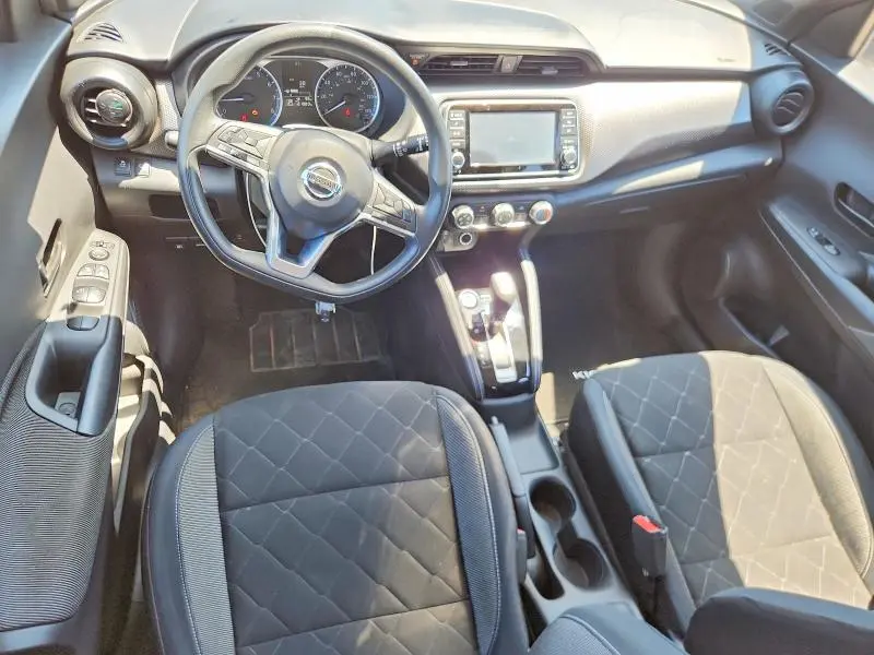 2018 NISSAN KICKS S  