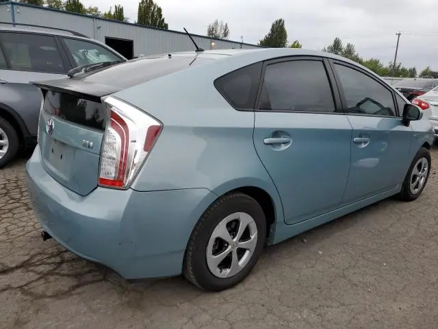 2014 TOYOTA PRIUS   