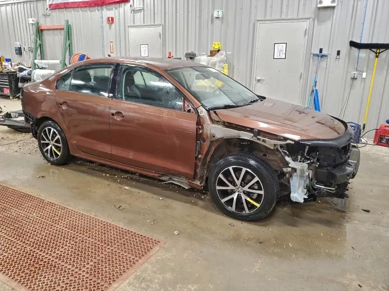 2016 VOLKSWAGEN JETTA SE  