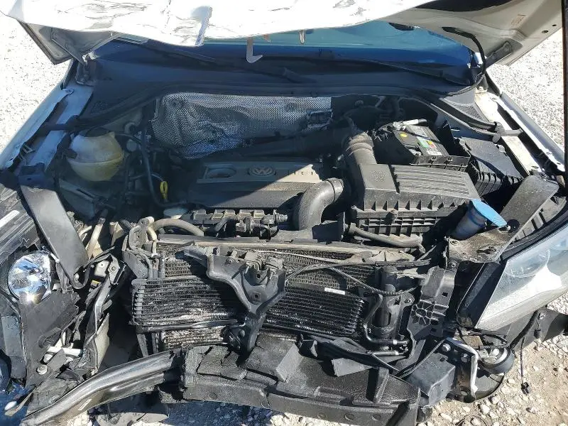 2015 VOLKSWAGEN TIGUAN S  