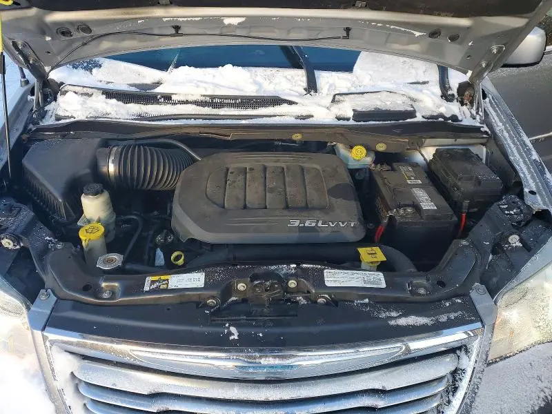 2015 CHRYSLER TOWN & COUNTRY TOURING  