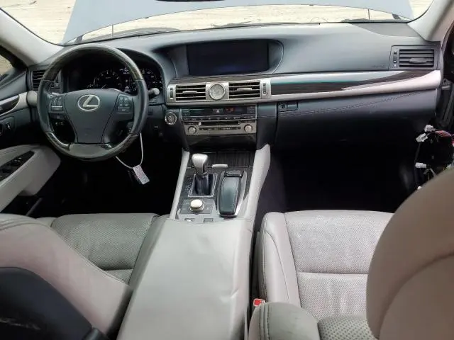 2015 LEXUS LS 460  
