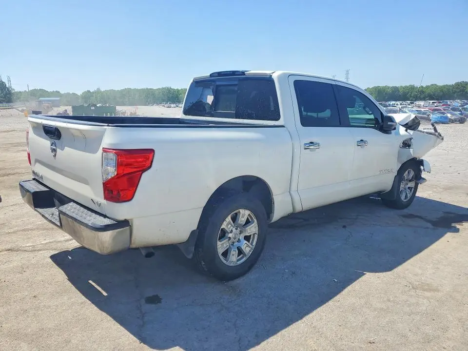 2017 NISSAN TITAN S  