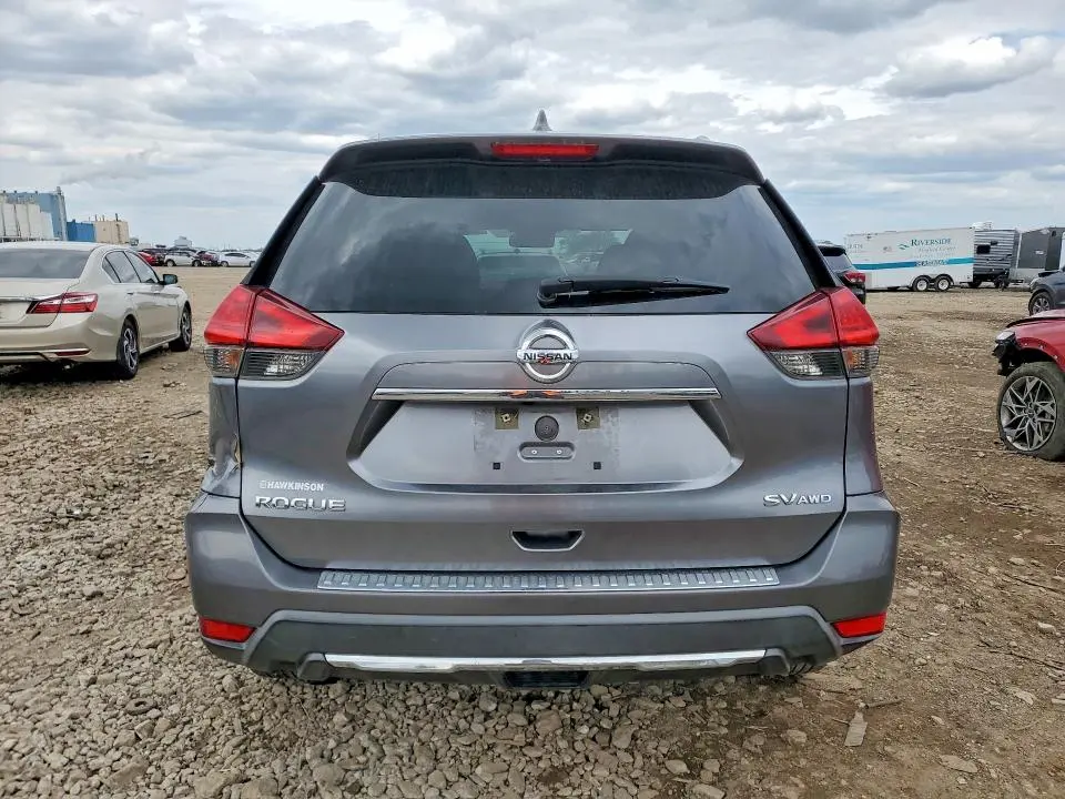 2017 NISSAN ROGUE SV  