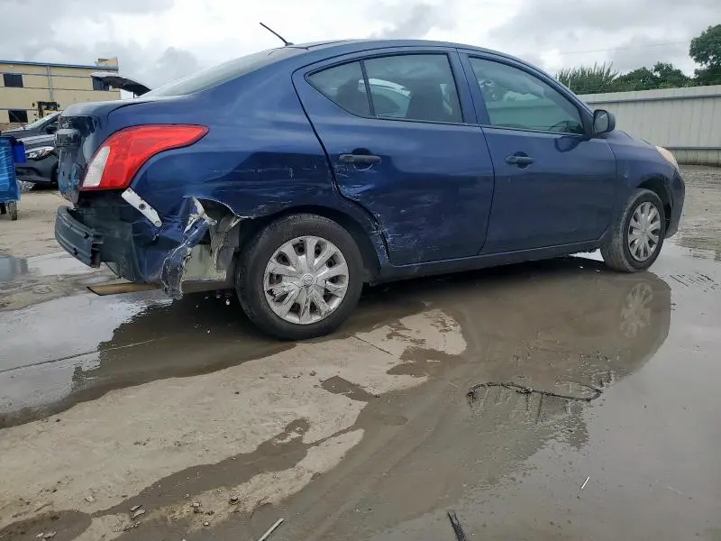 2014 NISSAN VERSA S  