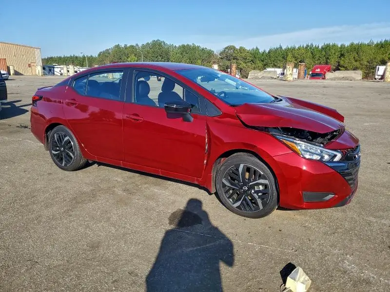2025 NISSAN VERSA SR  