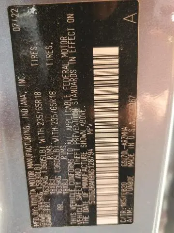 2022 TOYOTA HIGHLANDER XLE  