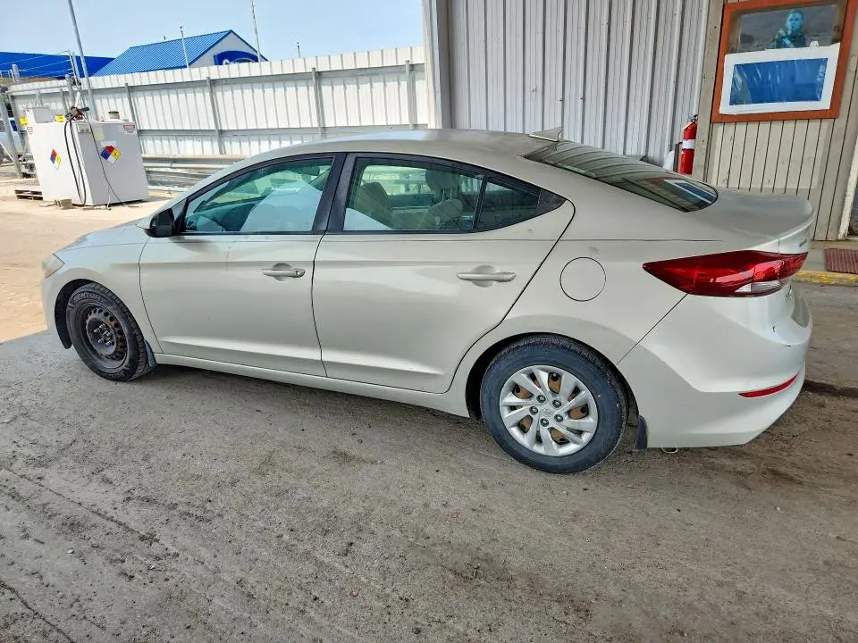 2017 HYUN ELANTRA SE   