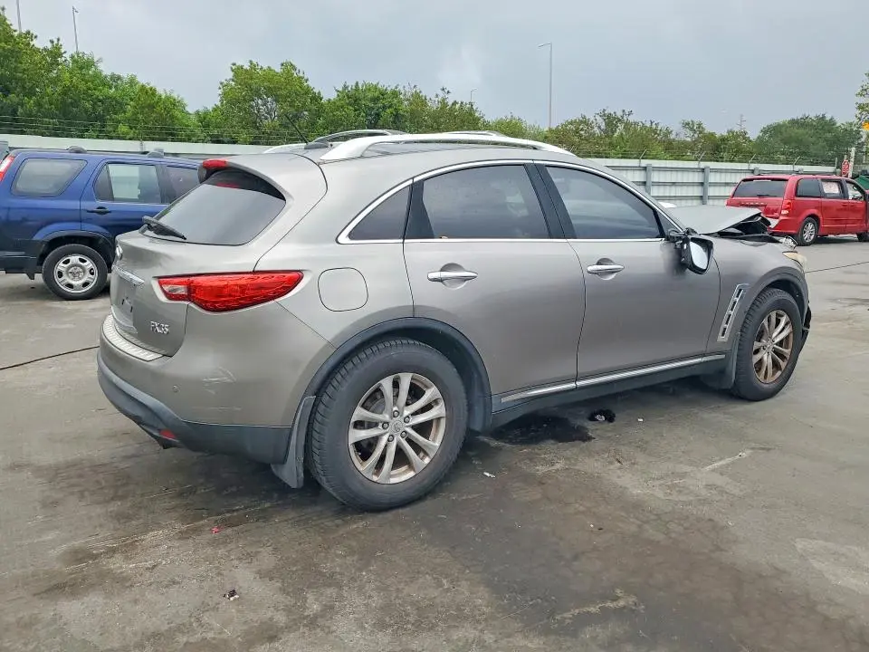 2011 INFINITI FX35 BASE  