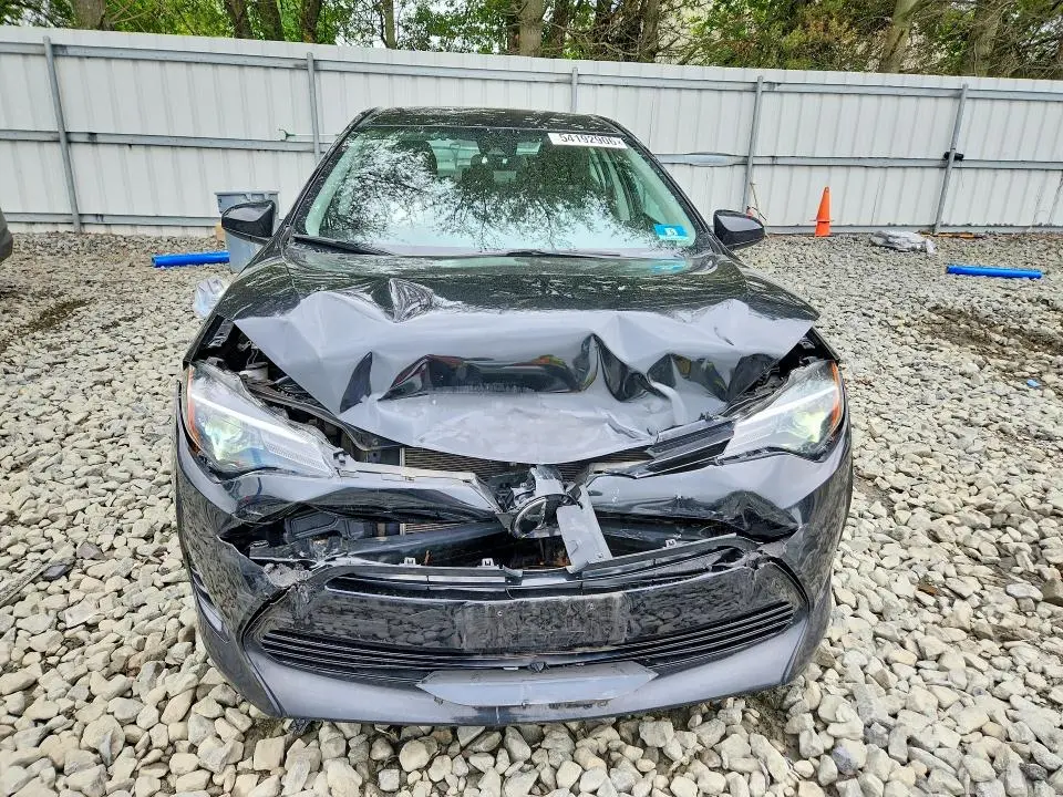 2018 TOYOTA COROLLA LE  