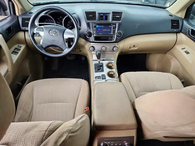 2013 TOYOTA HIGHLANDER BASE  